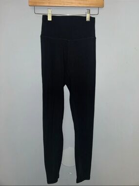 Black High-Waist Leggings